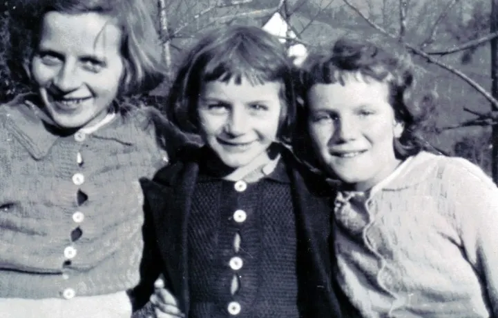 a Henle girls